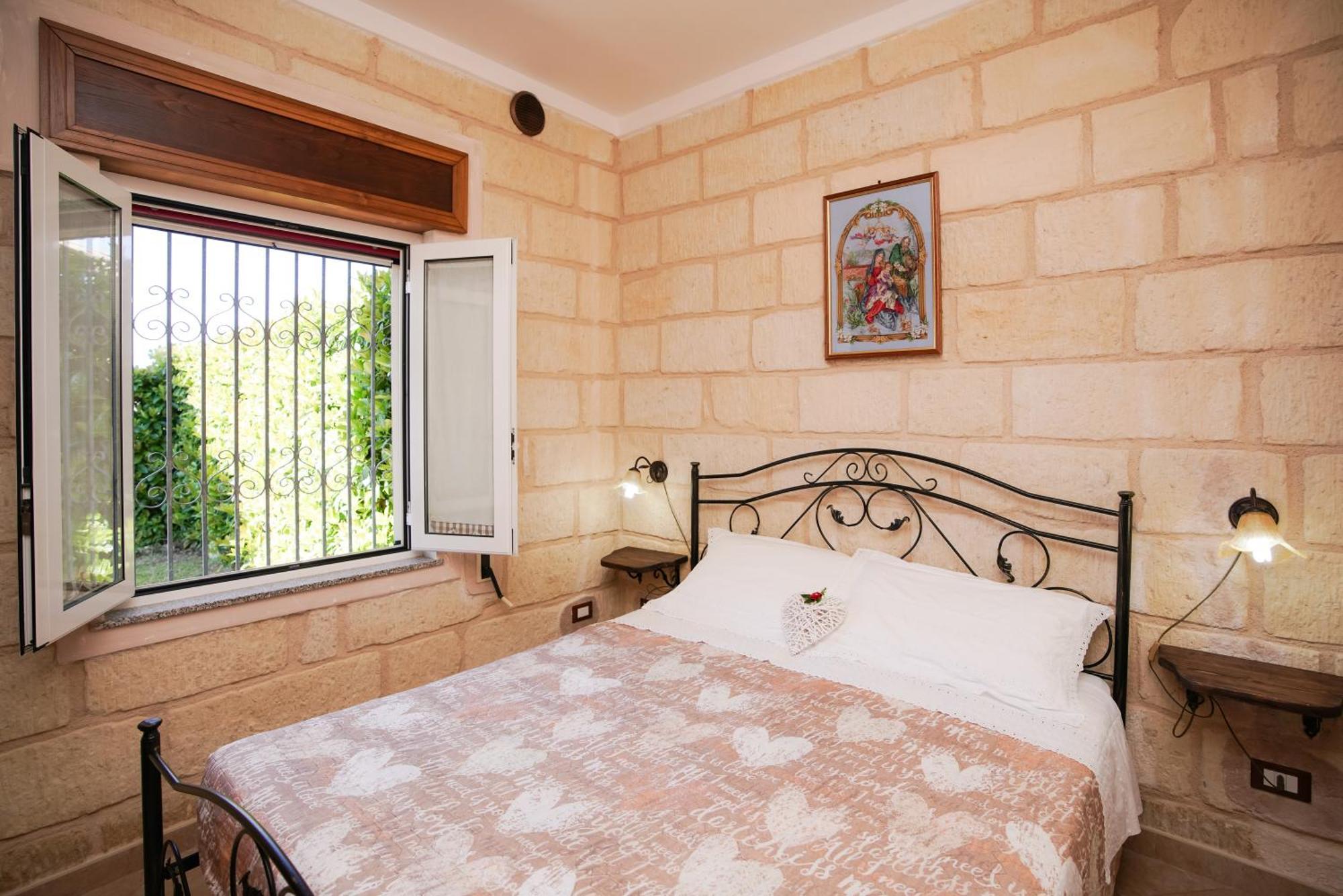 Casa Vacanza Assunta Melendugno Bagian luar foto